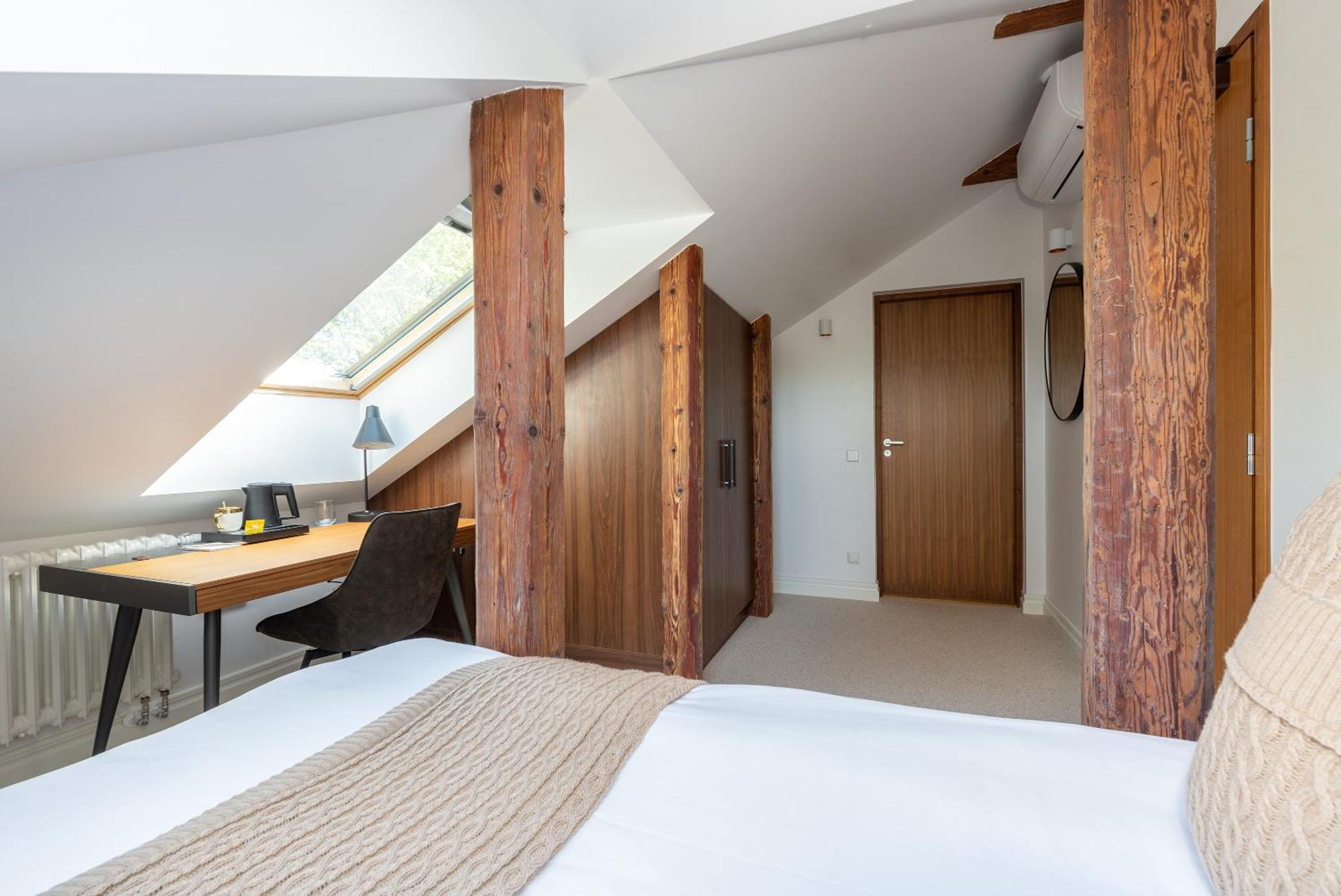 The Manor Sports & Spa Torva Luaran gambar