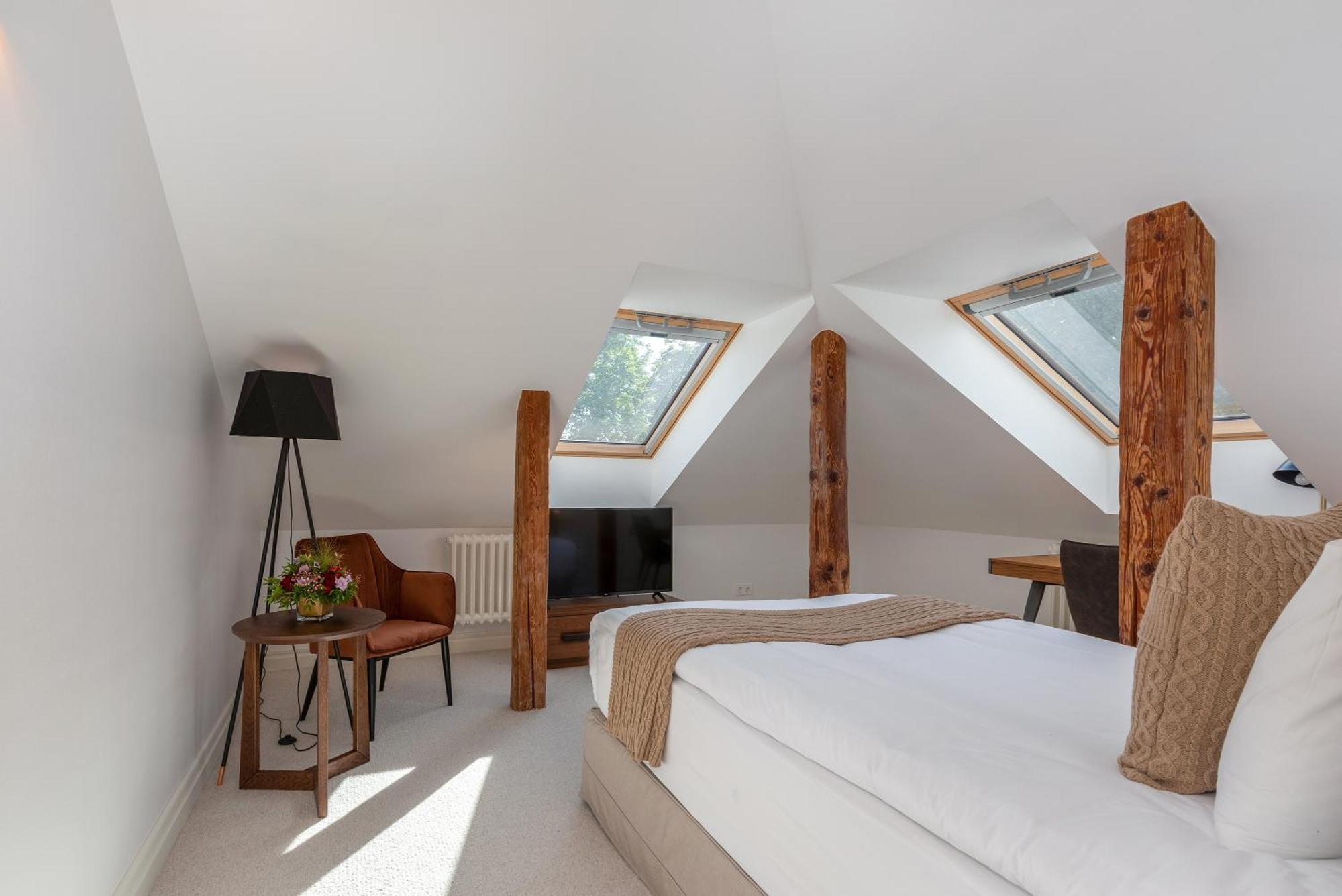 The Manor Sports & Spa Torva Luaran gambar